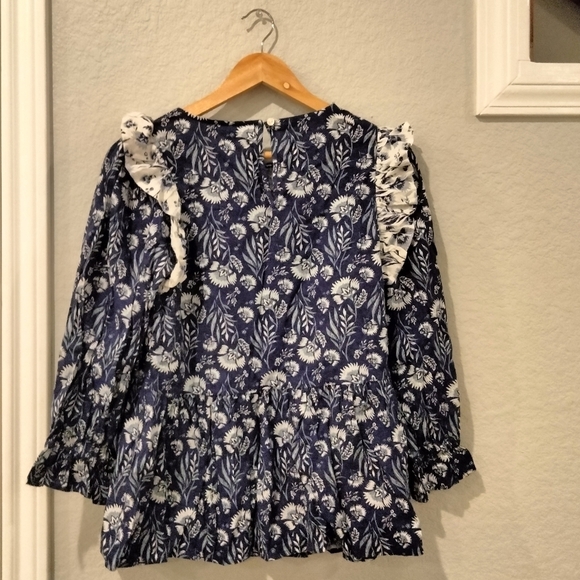 NWT Universal Thread Long Sleeve Blouse - Picture 4 of 6